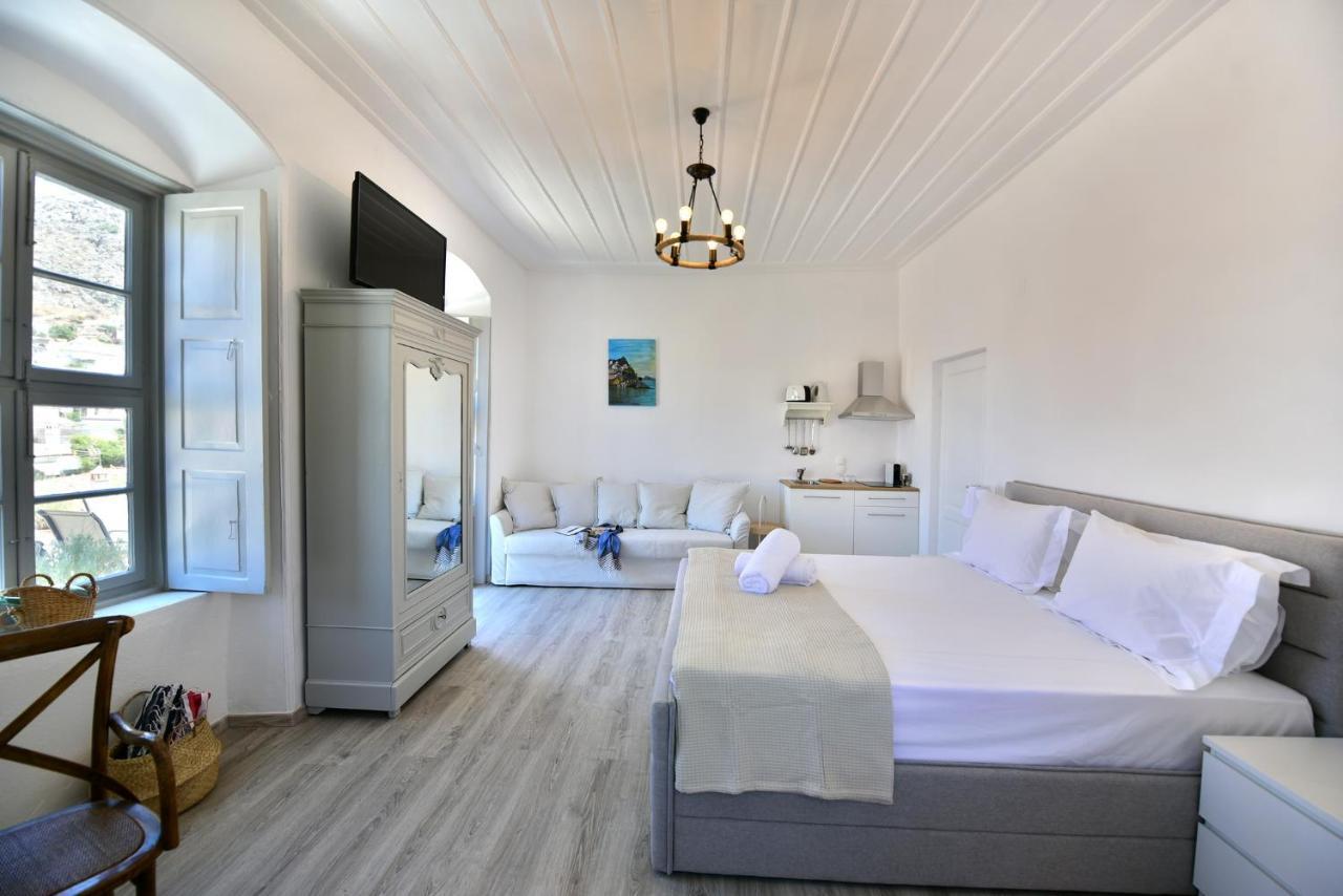 Hydra Art Suites Eksteriør bilde